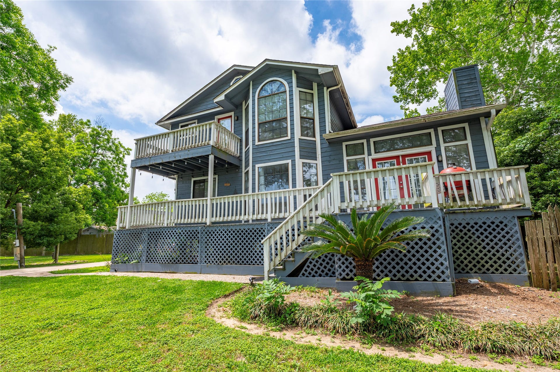 3726 Bayshore Drive, Bacliff, TX 77518 3726 Bayshore Drive, Bacliff, TX 77518