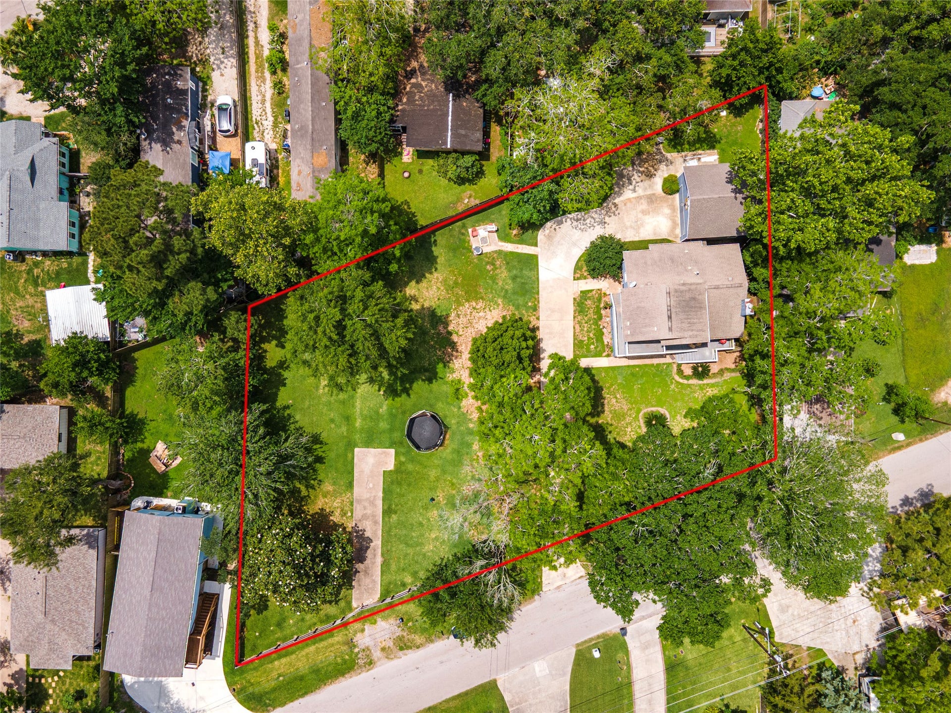 3726 Bayshore Drive, Bacliff, TX 77518 3726 Bayshore Drive, Bacliff, TX 77518