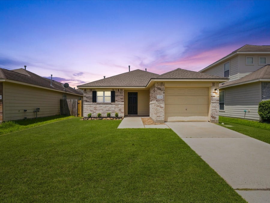 Property photo for 21139 Grandin Wood Court, Humble, TX