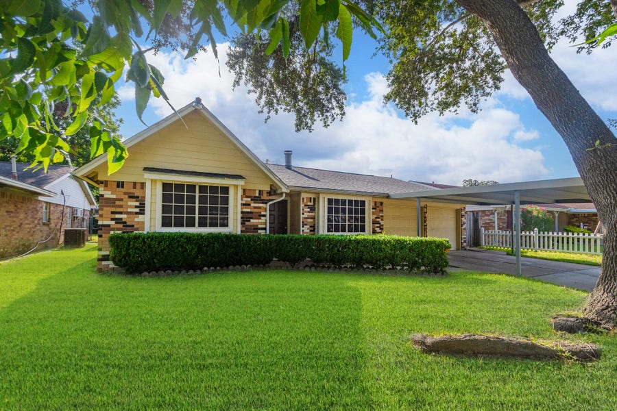 Property photo for 4210 Cork Lane, Deer Park, TX