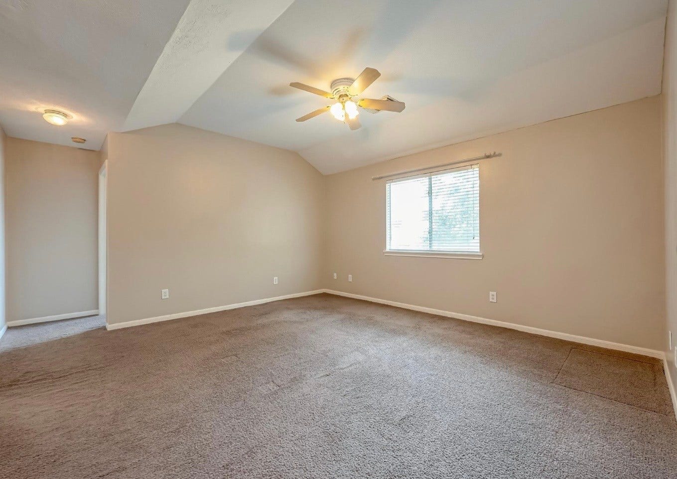 4914 Jaymar Drive, Sugar Land, TX 77479 4914 Jaymar Drive, Sugar Land, TX 77479