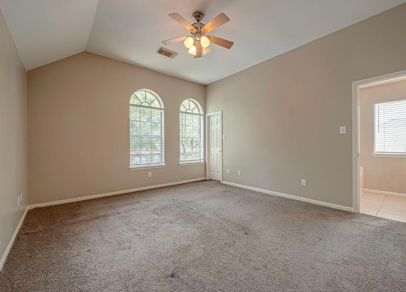4914 Jaymar Drive, Sugar Land, TX 77479 4914 Jaymar Drive, Sugar Land, TX 77479