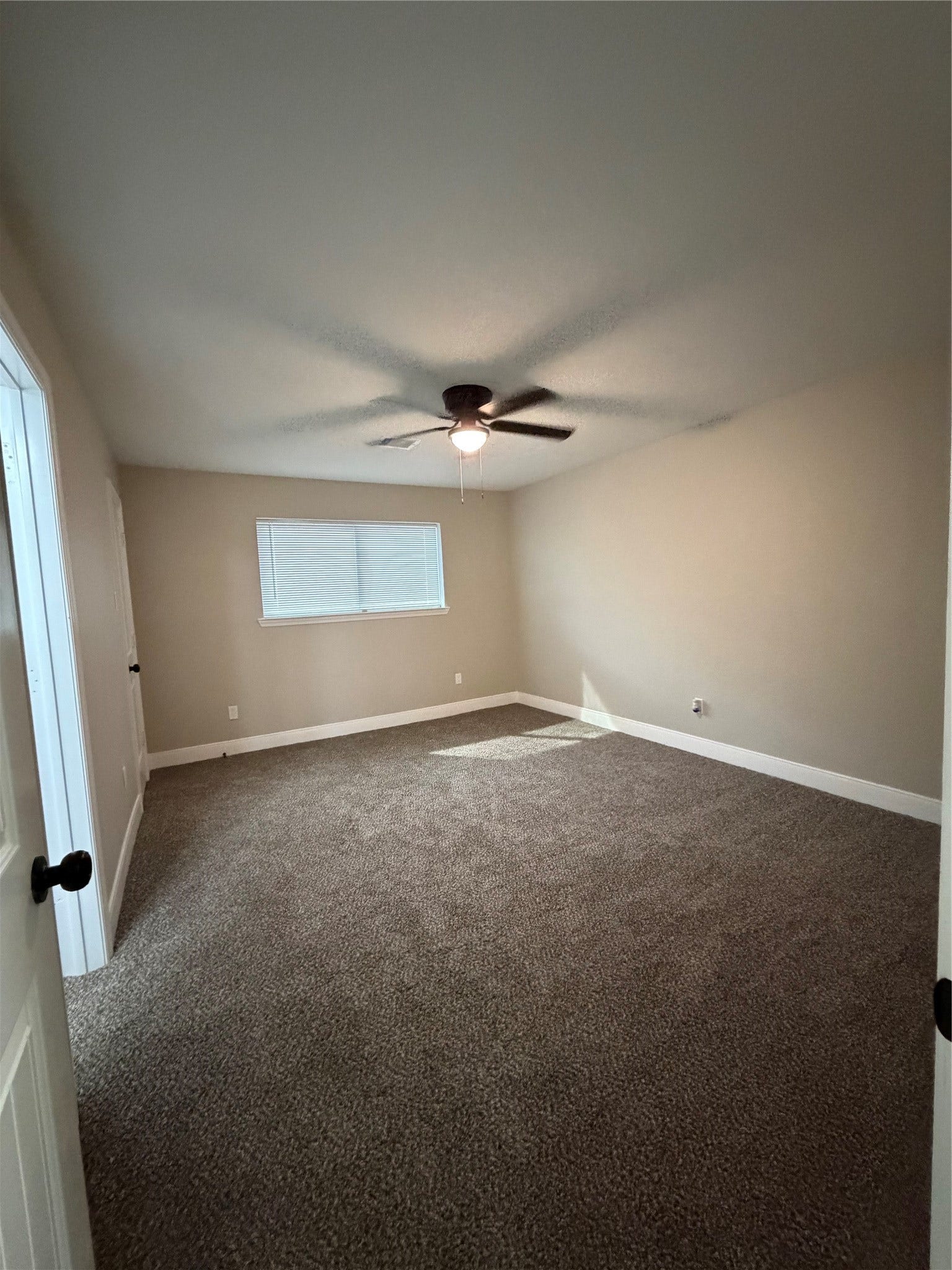 220 Austin St, Angleton, TX 77515 220 Austin St, Angleton, TX 77515