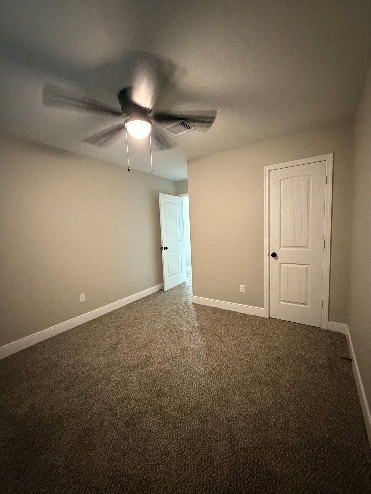 220 Austin St, Angleton, TX 77515 220 Austin St, Angleton, TX 77515