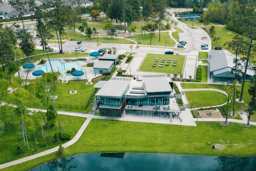Discover serene lakeside living with a vibrant recreation area, perfect for relaxation and outdoor enjoyment.