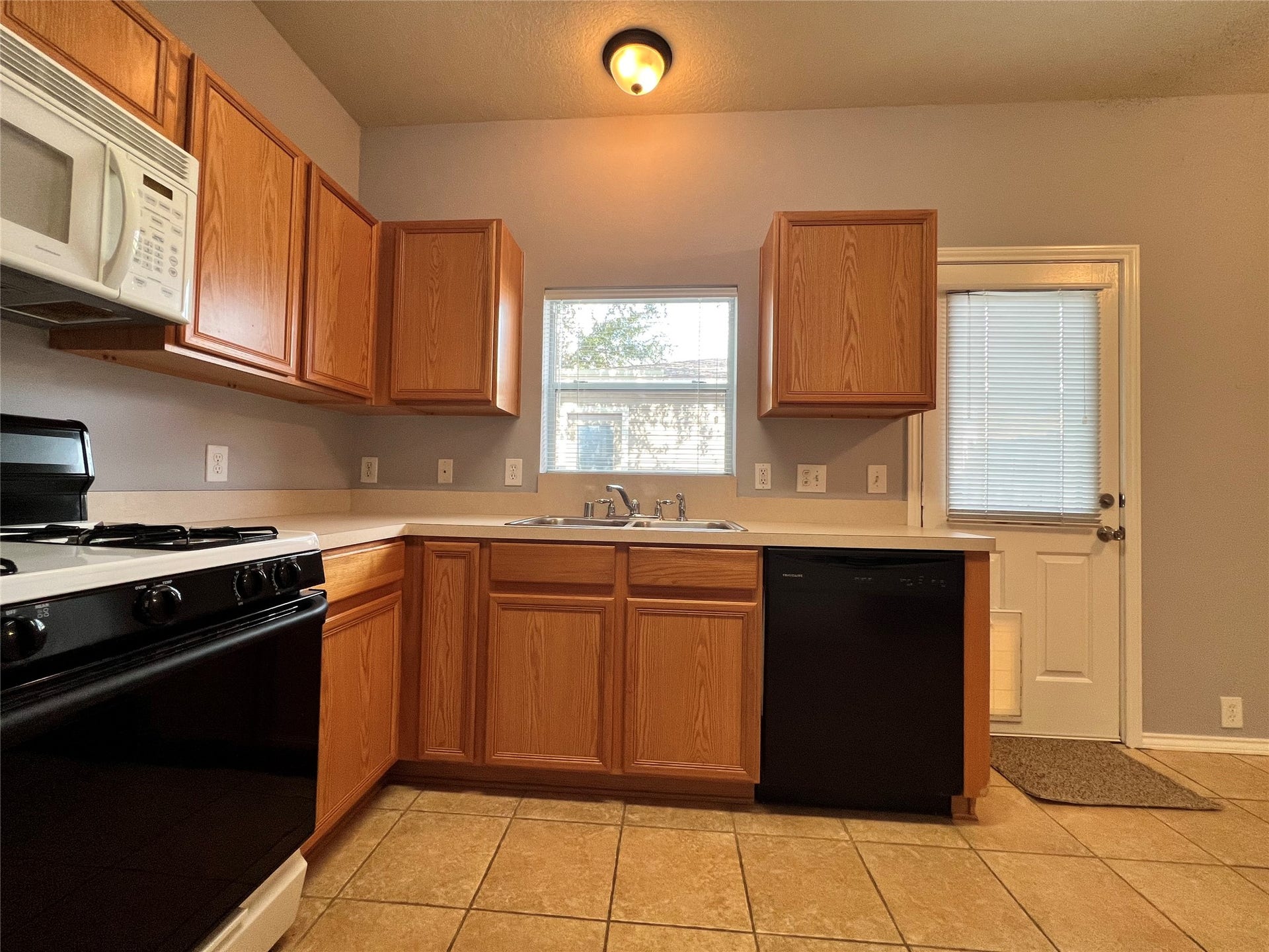 2103 Rustling Trees Way, Spring, TX 77373