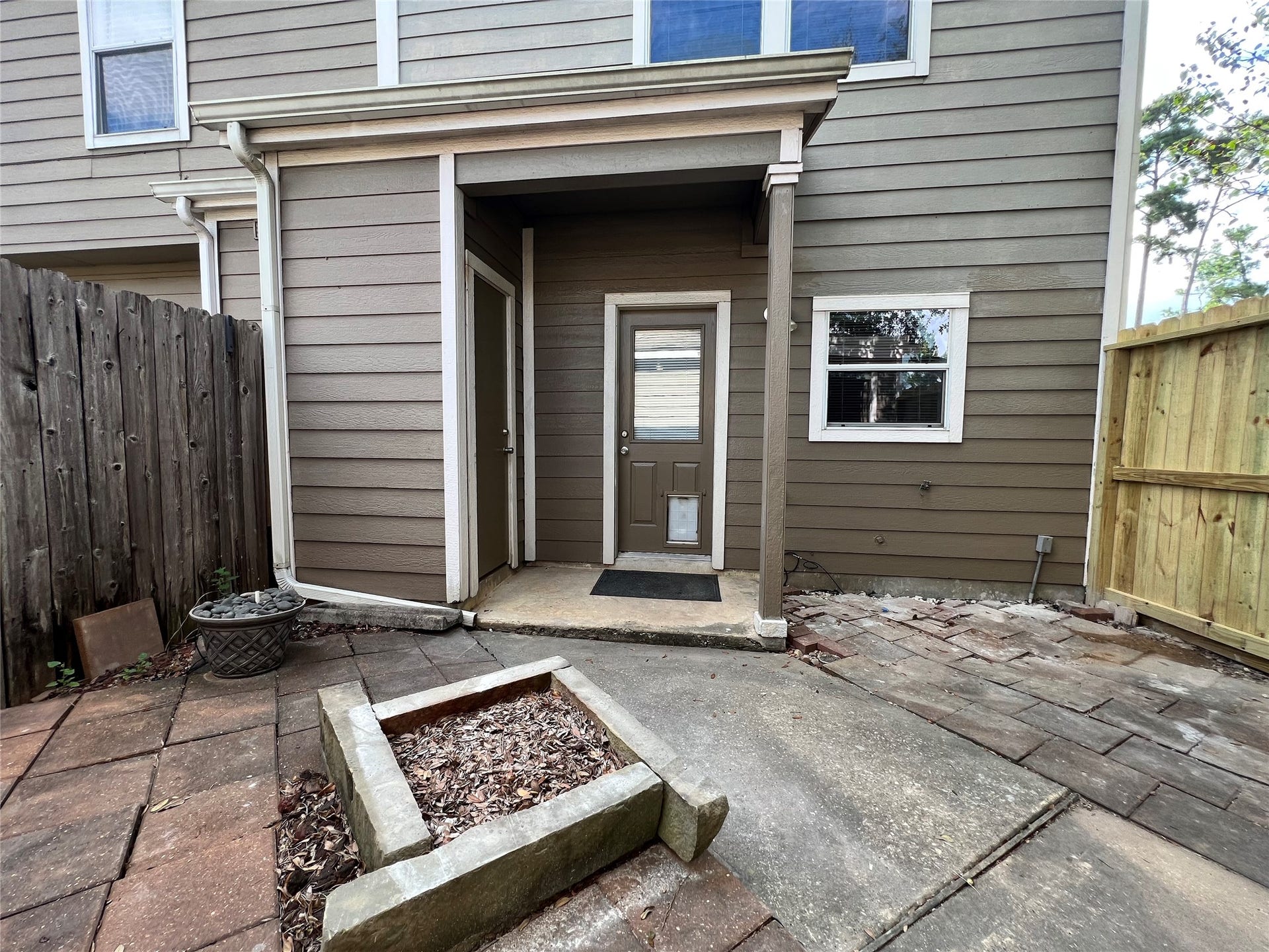 2103 Rustling Trees Way, Spring, TX 77373