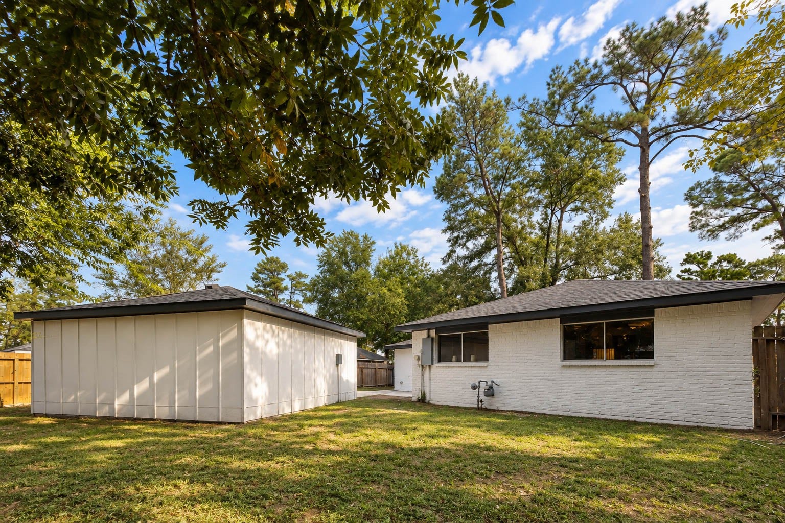 2206 Millhouse Road, Houston, TX 77073