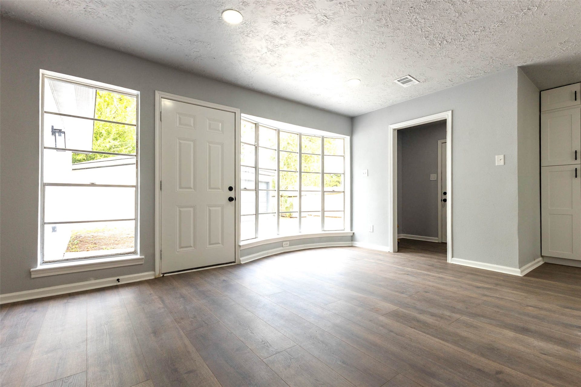 2206 Millhouse Road, Houston, TX 77073