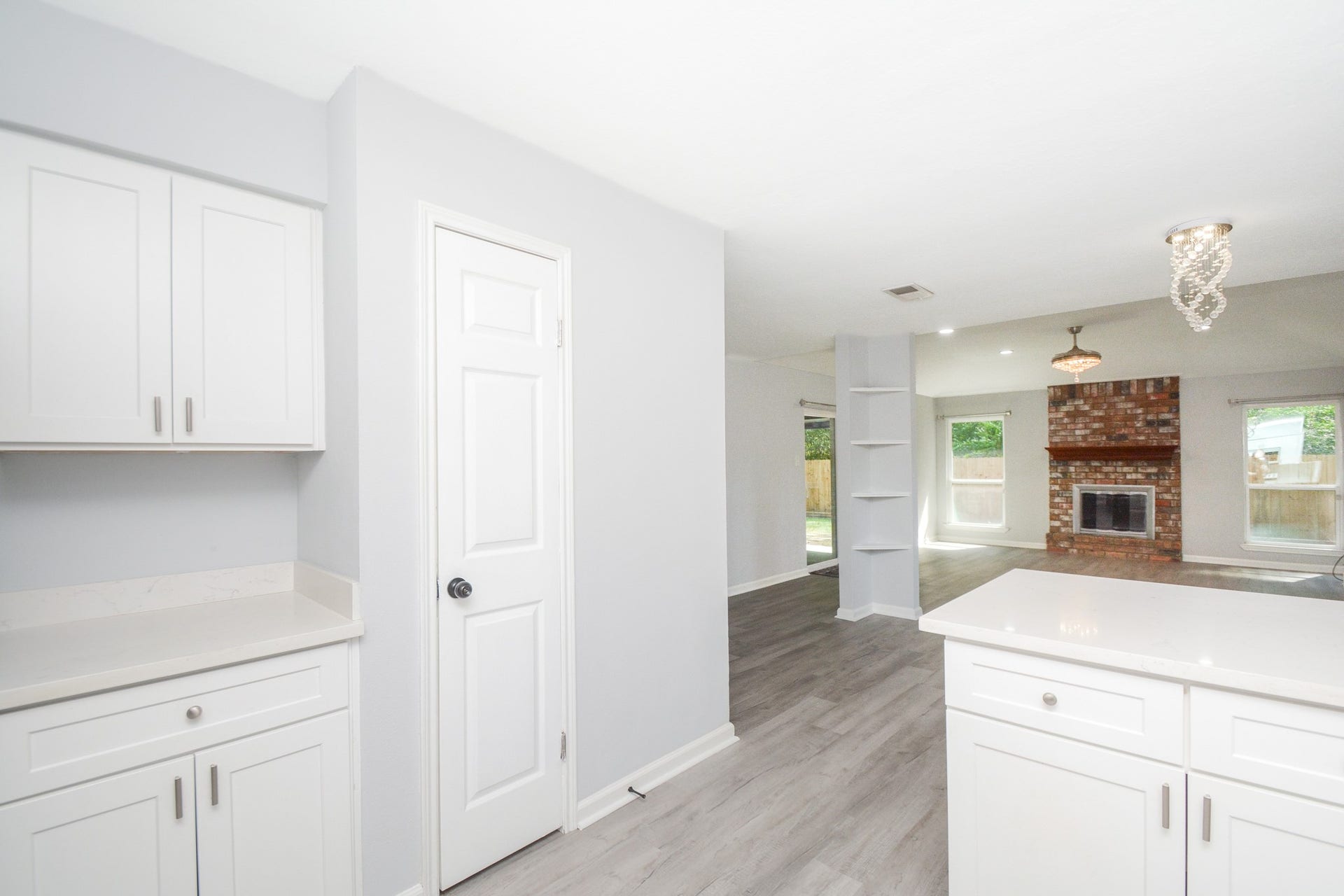 116 Oakmont Drive, Conroe, TX 77301 116 Oakmont Drive, Conroe, TX 77301