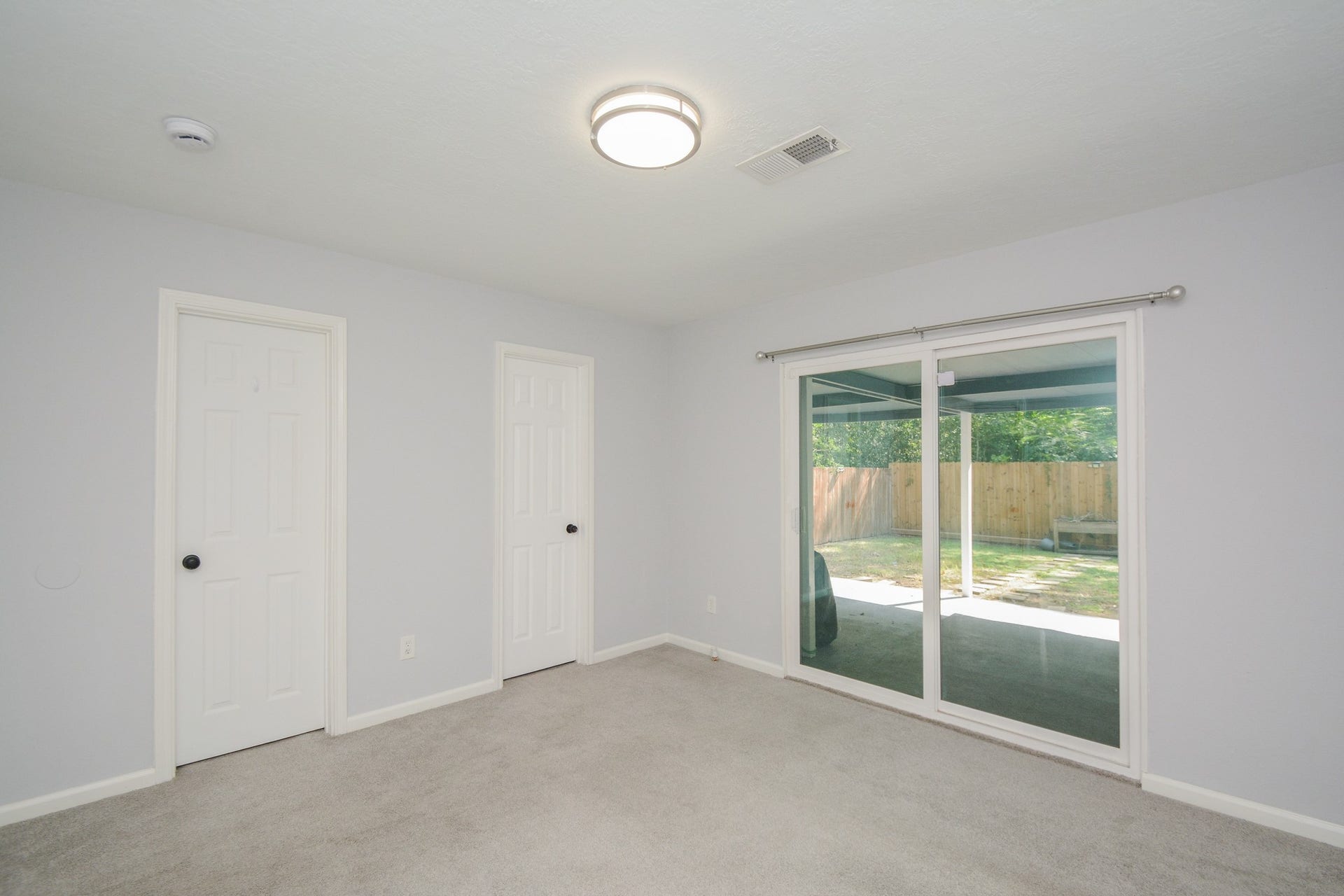 116 Oakmont Drive, Conroe, TX 77301 116 Oakmont Drive, Conroe, TX 77301