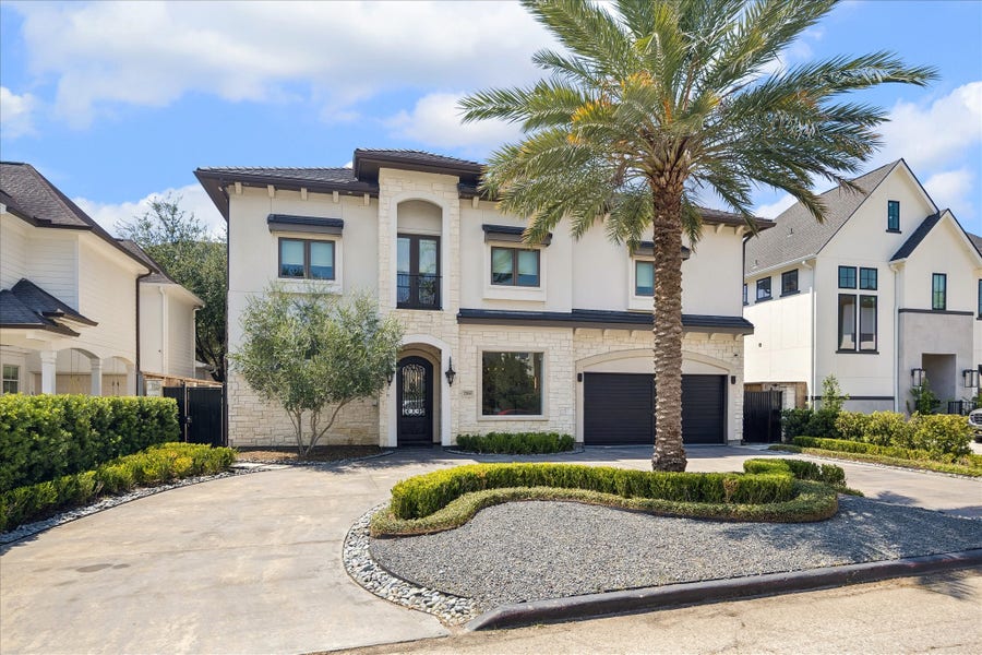 Property photo for 2706 Westgrove Lane, Houston, TX