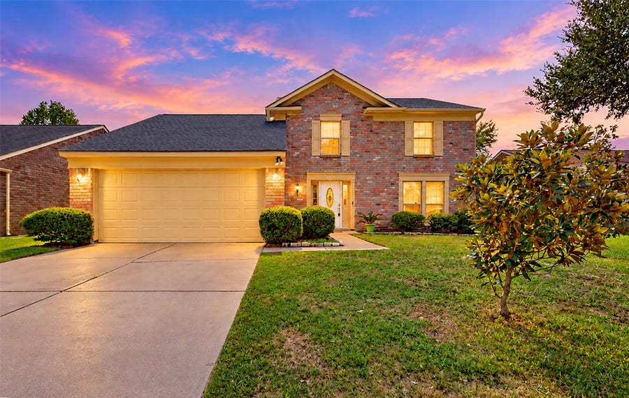 Property photo for 13211 Klamath Falls Drive, Houston, TX