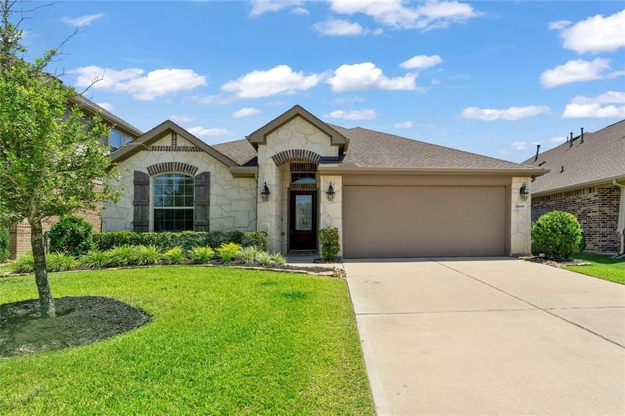 Property photo for 14618 Raleighs Meadow Court, Cypress, TX