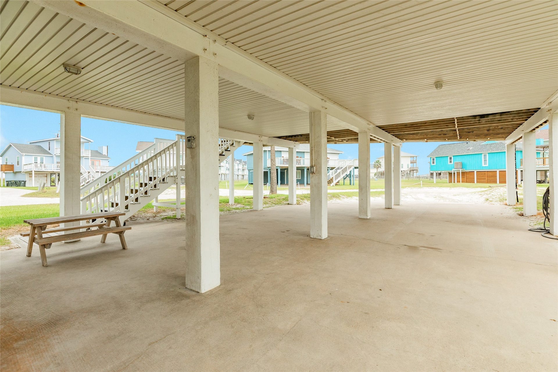 4409 Tampico Way, Galveston, TX 77554 4409 Tampico Way, Galveston, TX 77554