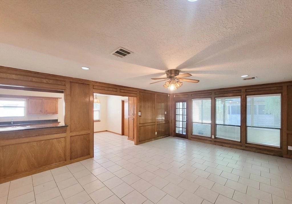 2810 Thorne Creek Lane, Houston, TX 77073 2810 Thorne Creek Lane, Houston, TX 77073