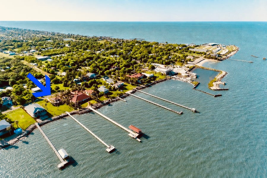 Property photo for 415 2nd Street, San Leon, TX