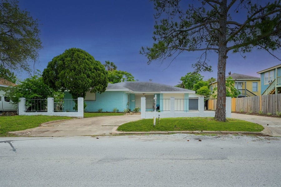 Property photo for 4923 Bernardo de Galvez, Galveston, TX
