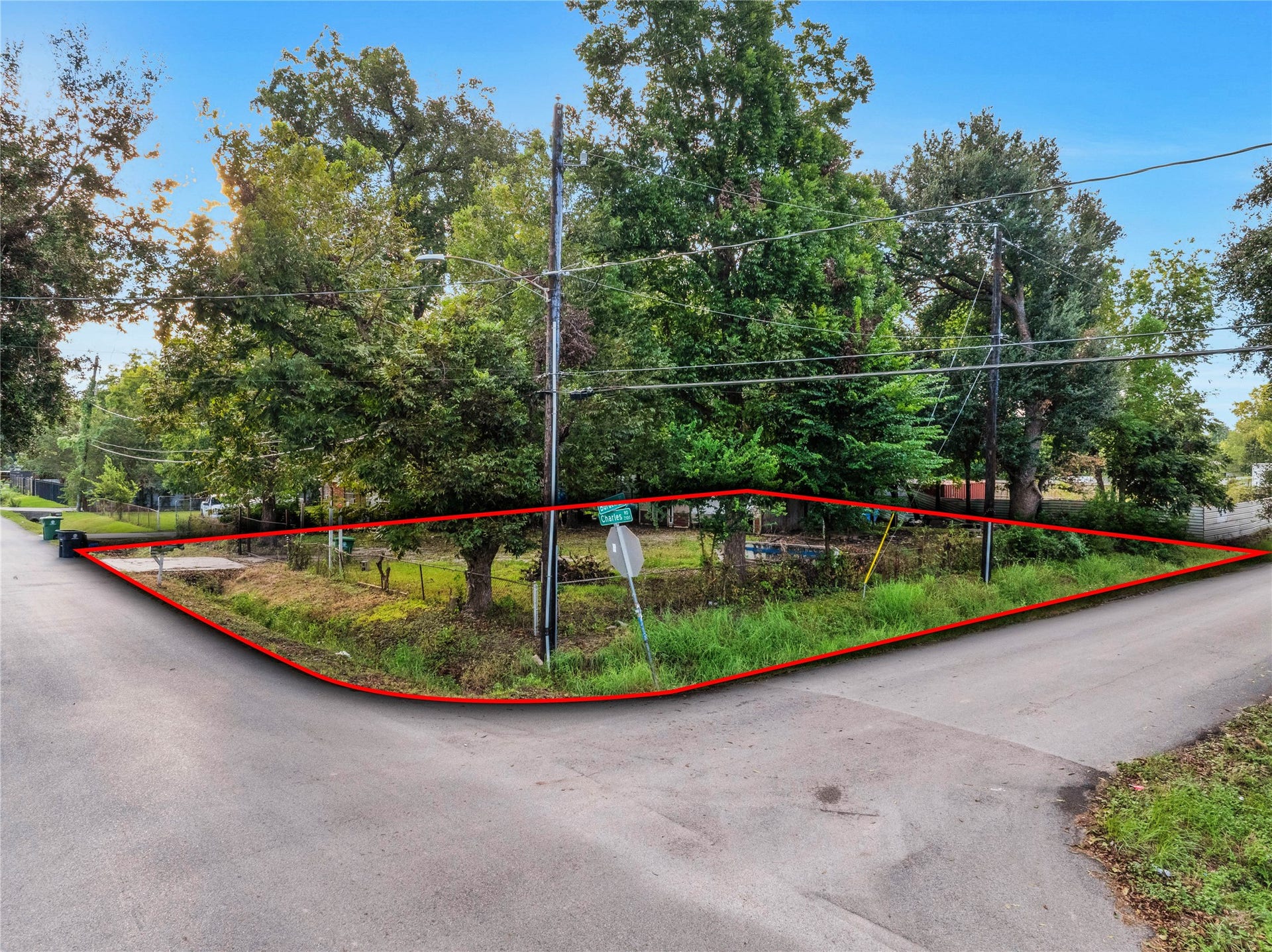 2102 Charles Road, Houston, TX 77093