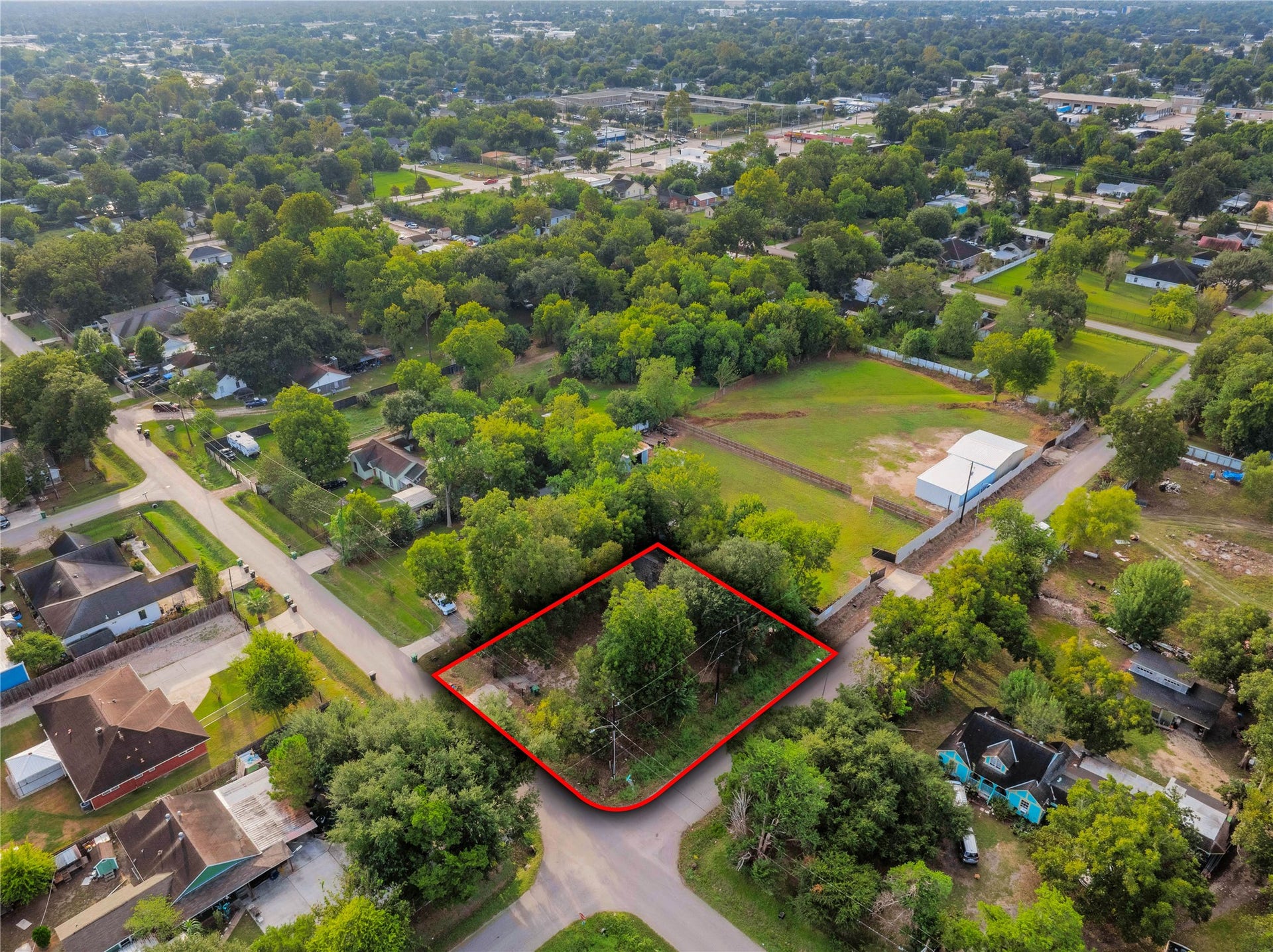 2102 Charles Road, Houston, TX 77093