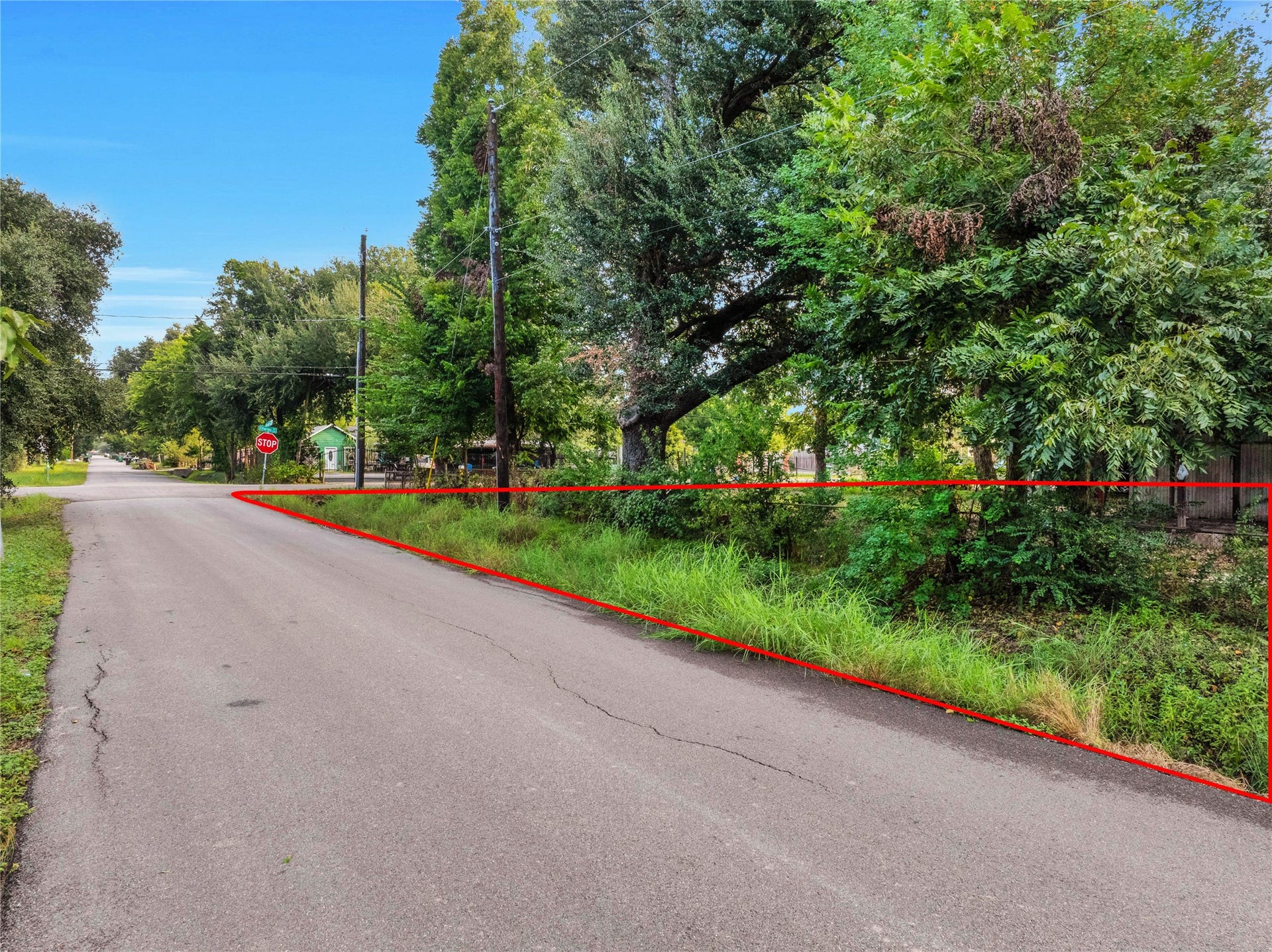 2102 Charles Road, Houston, TX 77093