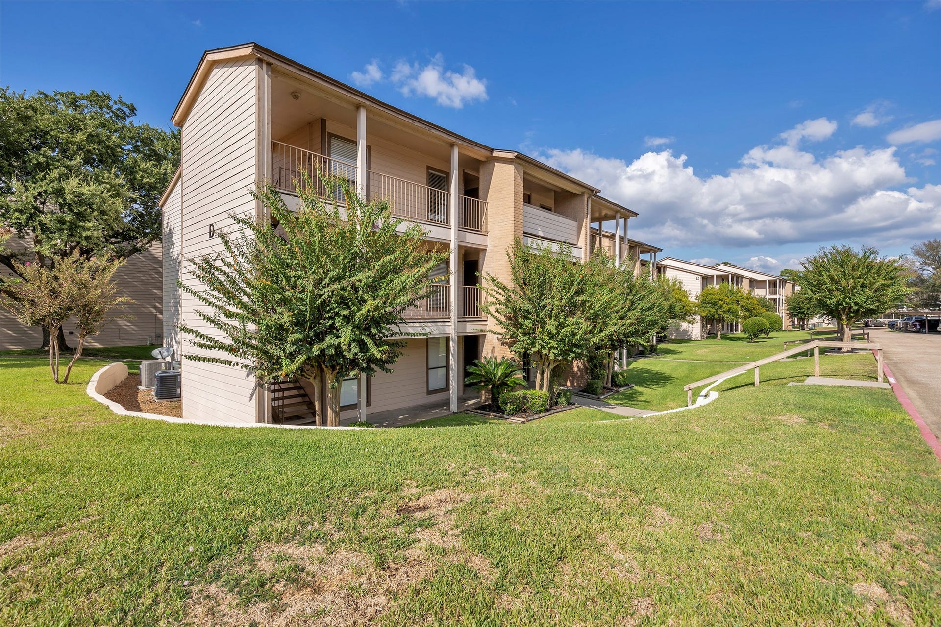 201D Lakeview Terrace, Conroe, TX 77356