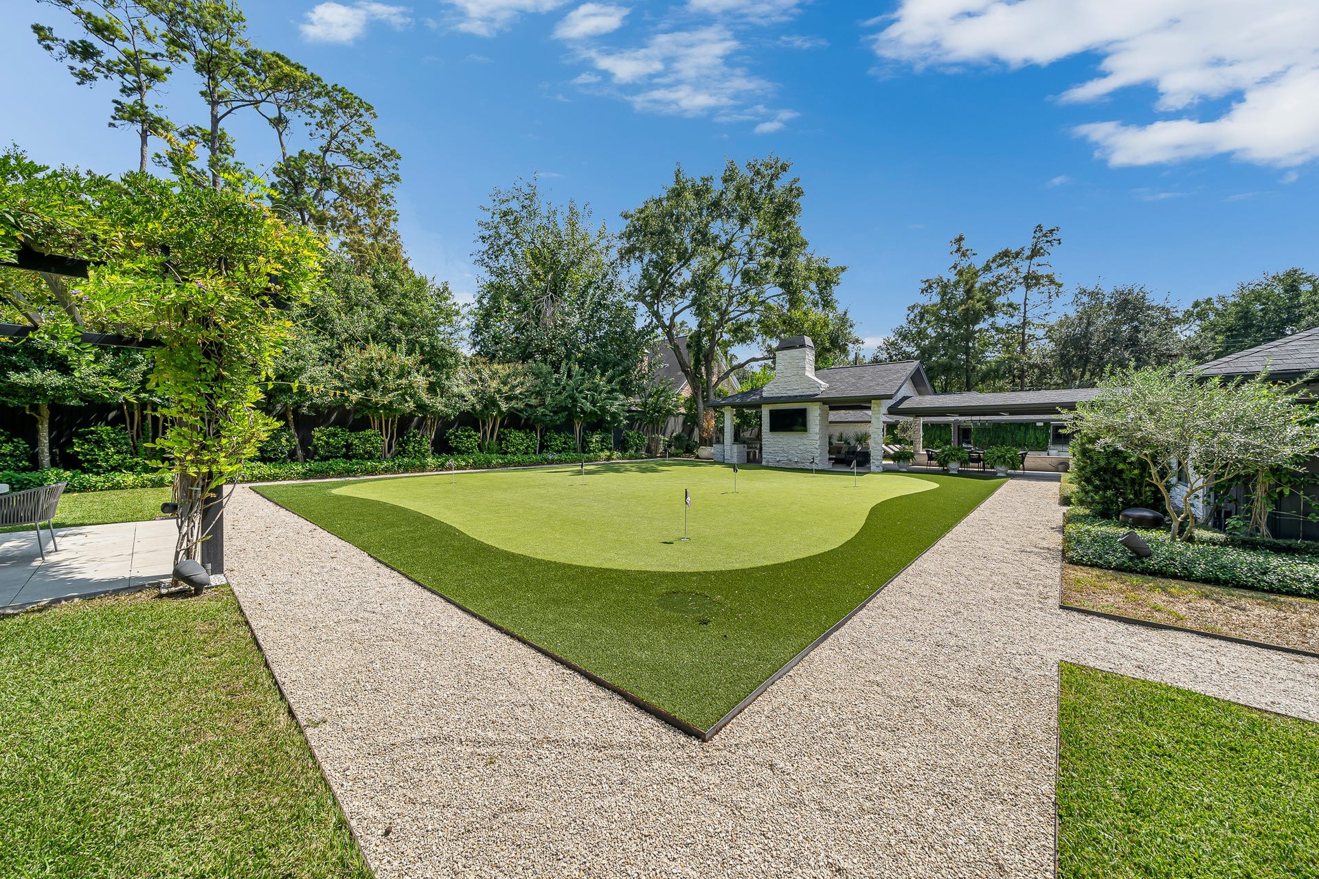 A seven-hole GreenLinks putting green creates an outdoor amenity for golf enthusiasts of every level.