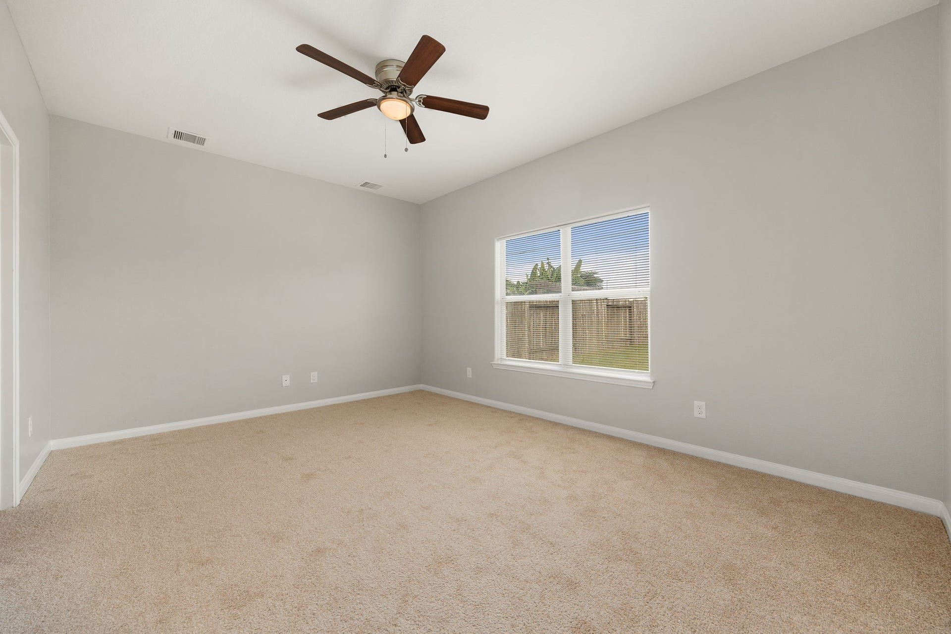 17247 Osprey Forest Drive, Hockley, TX 77447