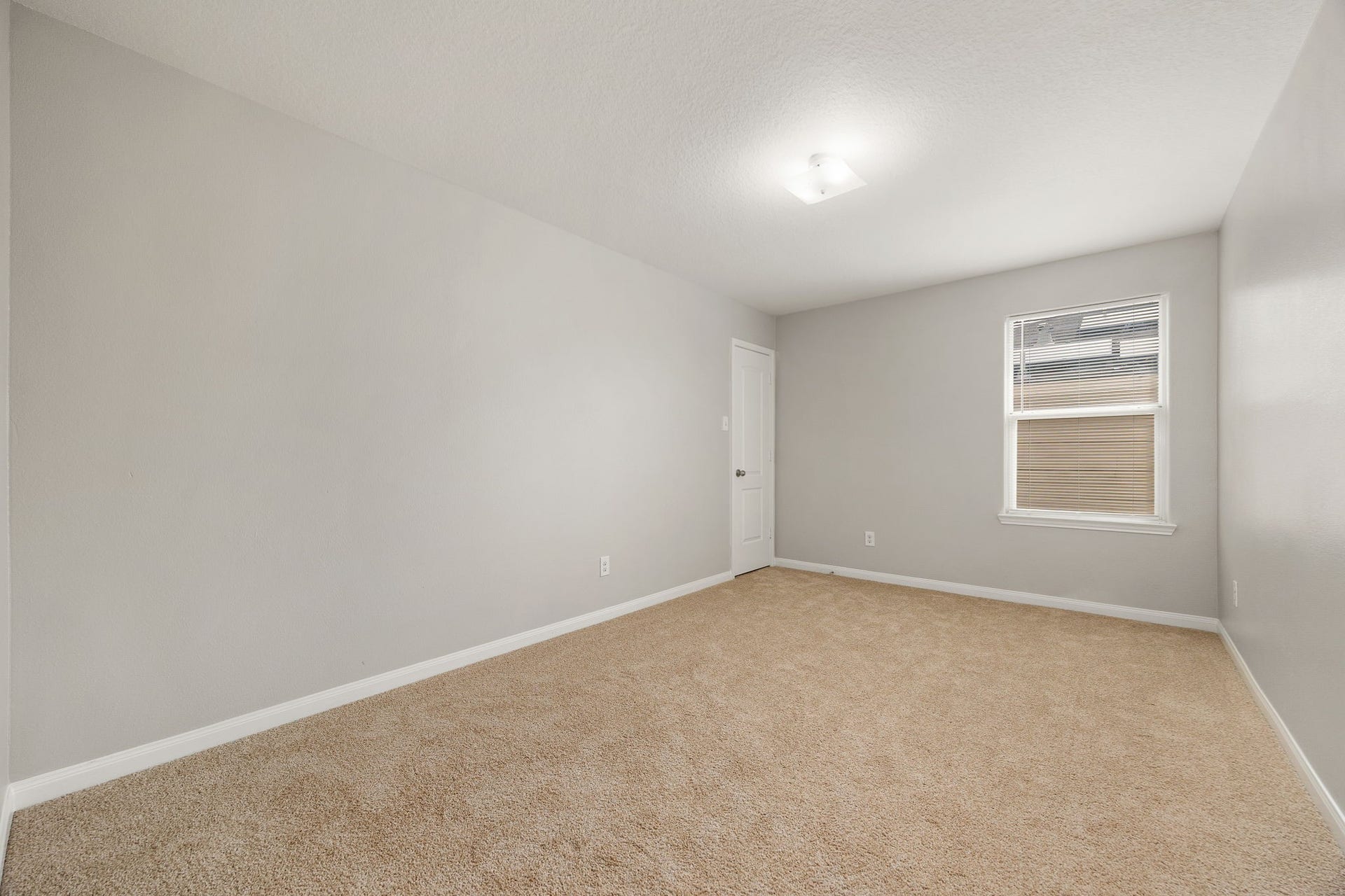 17247 Osprey Forest Drive, Hockley, TX 77447