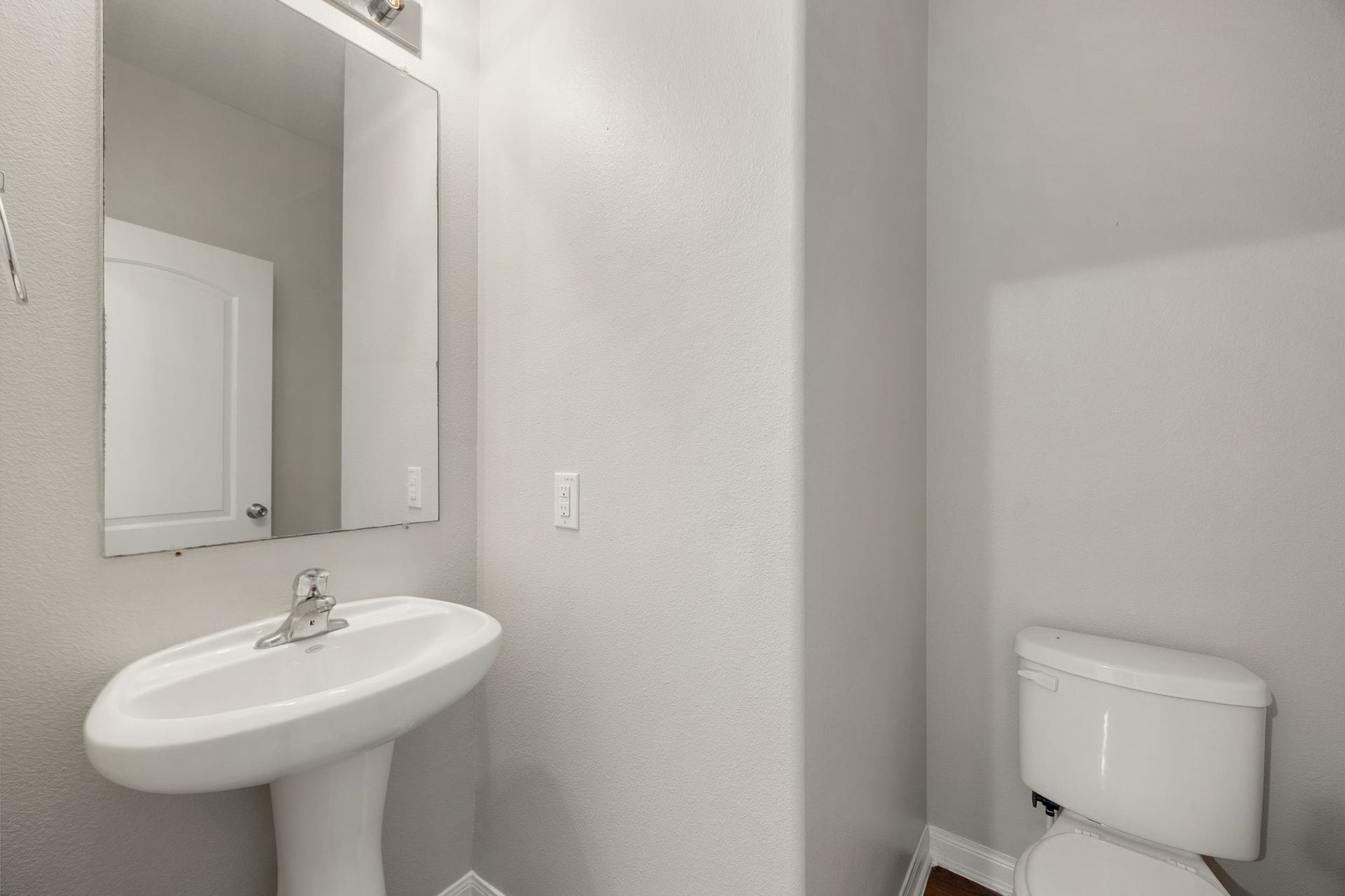 17247 Osprey Forest Drive, Hockley, TX 77447