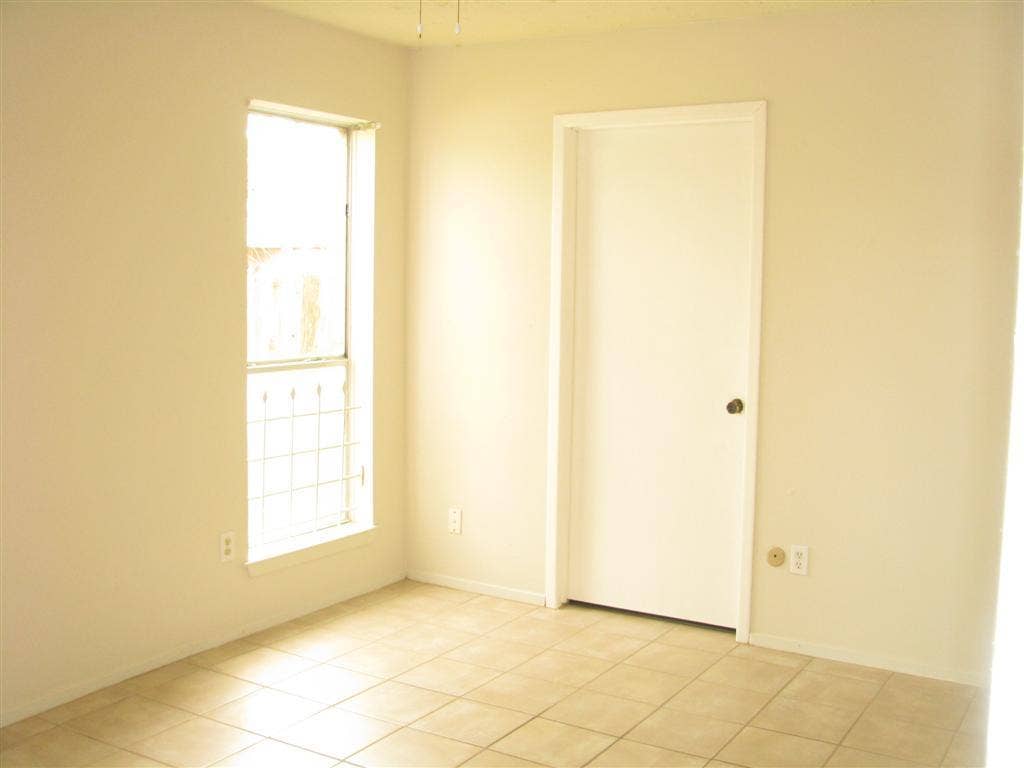 13303 Bassford Drive, Houston, TX 77083 third bad with closet ant storage area