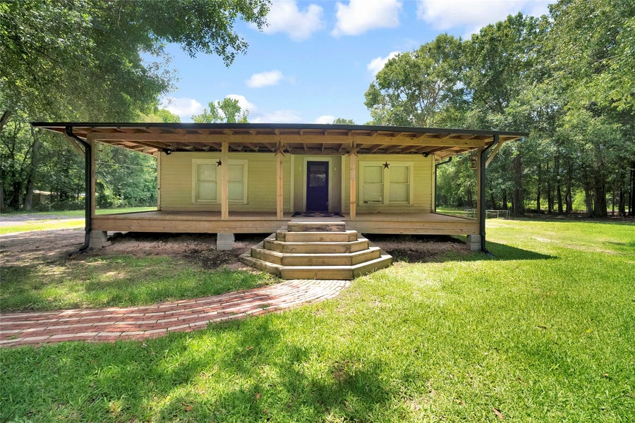 Property photo for 247 Blue Lake Drive, Huffman, TX