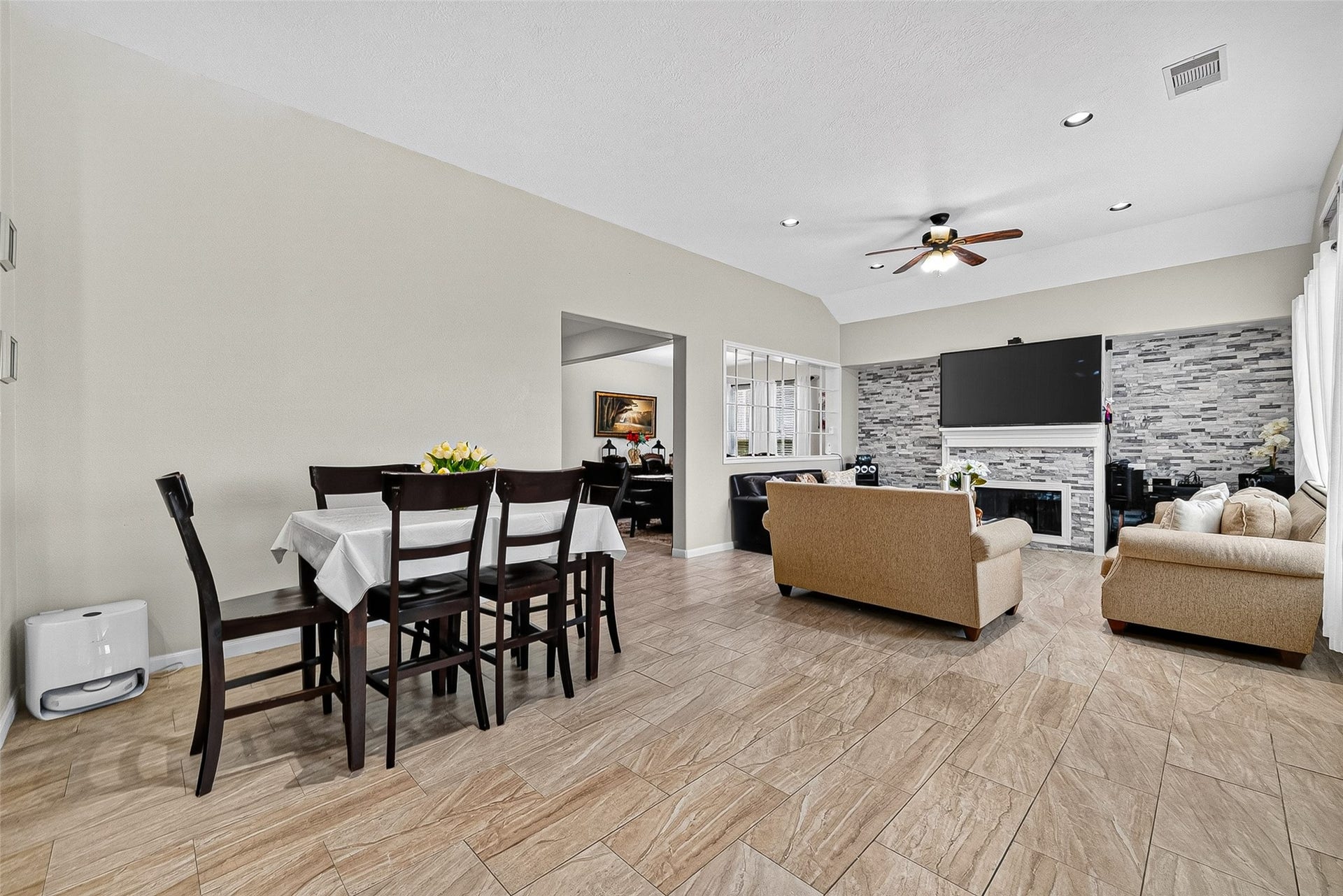 11023 Jacob Crossing Drive, Richmond, TX 77406 11023 Jacob Crossing Drive, Richmond, TX 77406