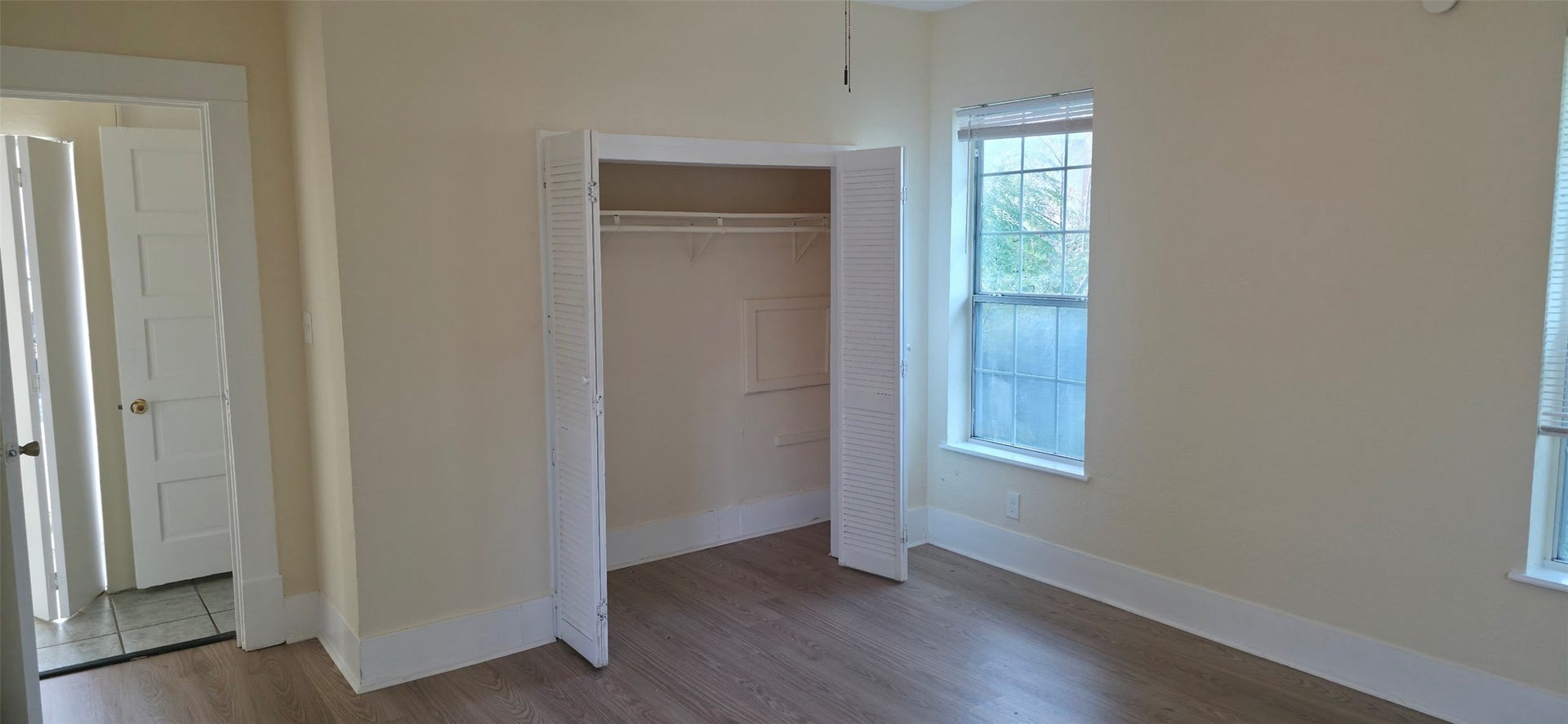 2115 Bernardo De Galvez Avenue, #1/2 UP, Galveston, TX 77550 2115 Bernardo De Galvez Avenue, #1/2 UP, Galveston, TX 77550