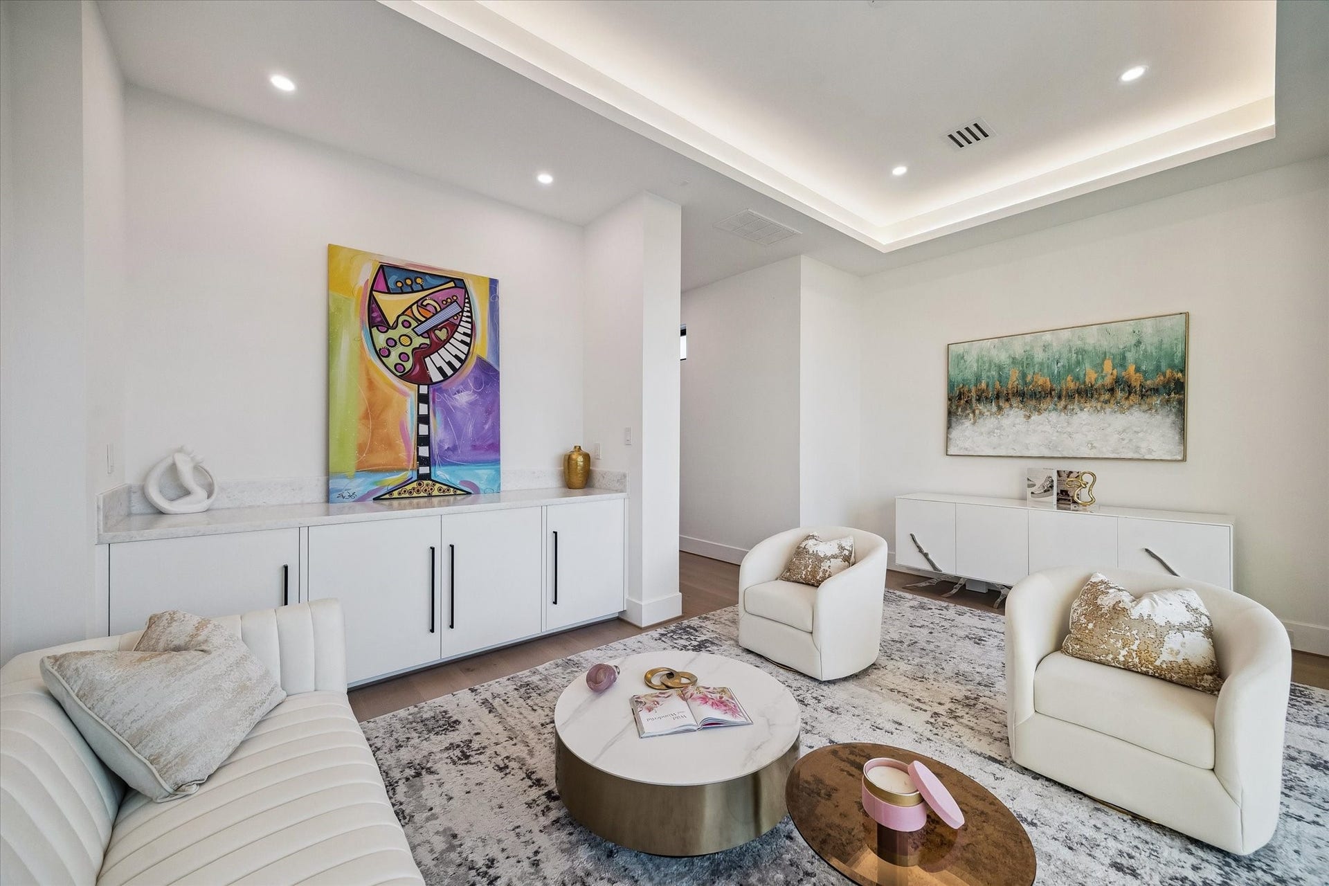 511 W Polk Street, Houston, TX 77019 511 W Polk Street, Houston, TX 77019