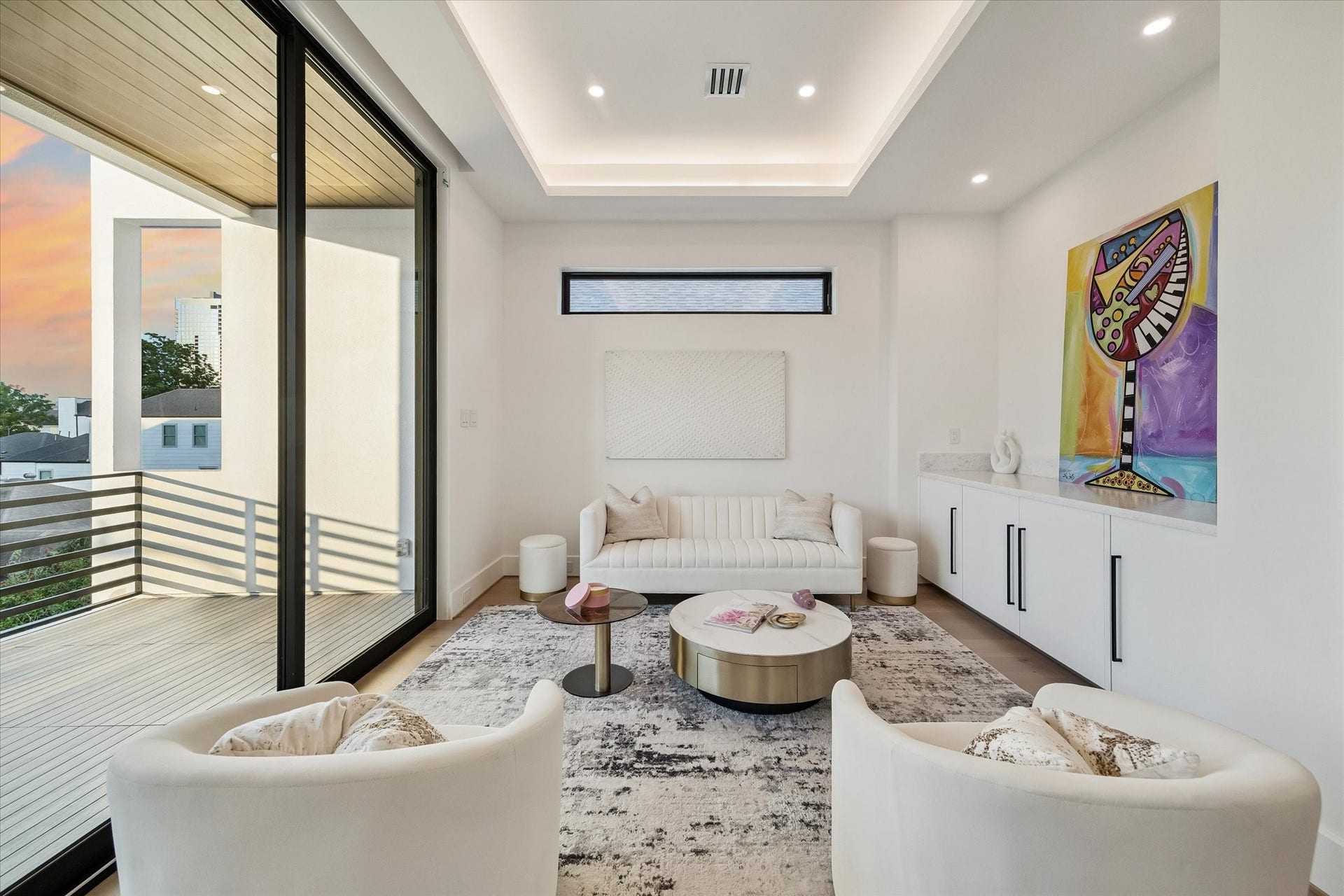 511 W Polk Street, Houston, TX 77019 511 W Polk Street, Houston, TX 77019
