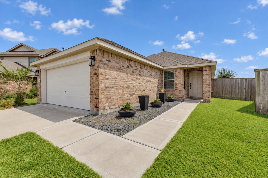 Property photo for 26607 Lantana Canyon Drive, Katy, TX