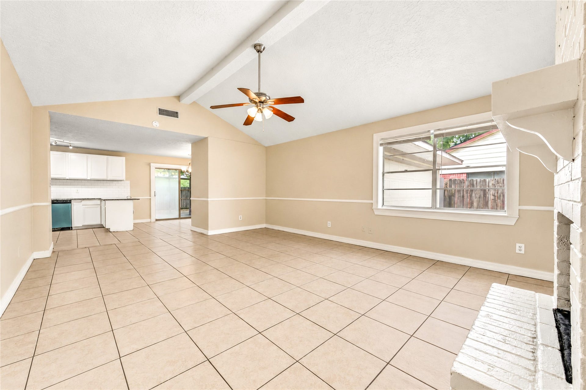 7406 Riptide Drive, Houston, TX 77072 7406 Riptide Drive, Houston, TX 77072