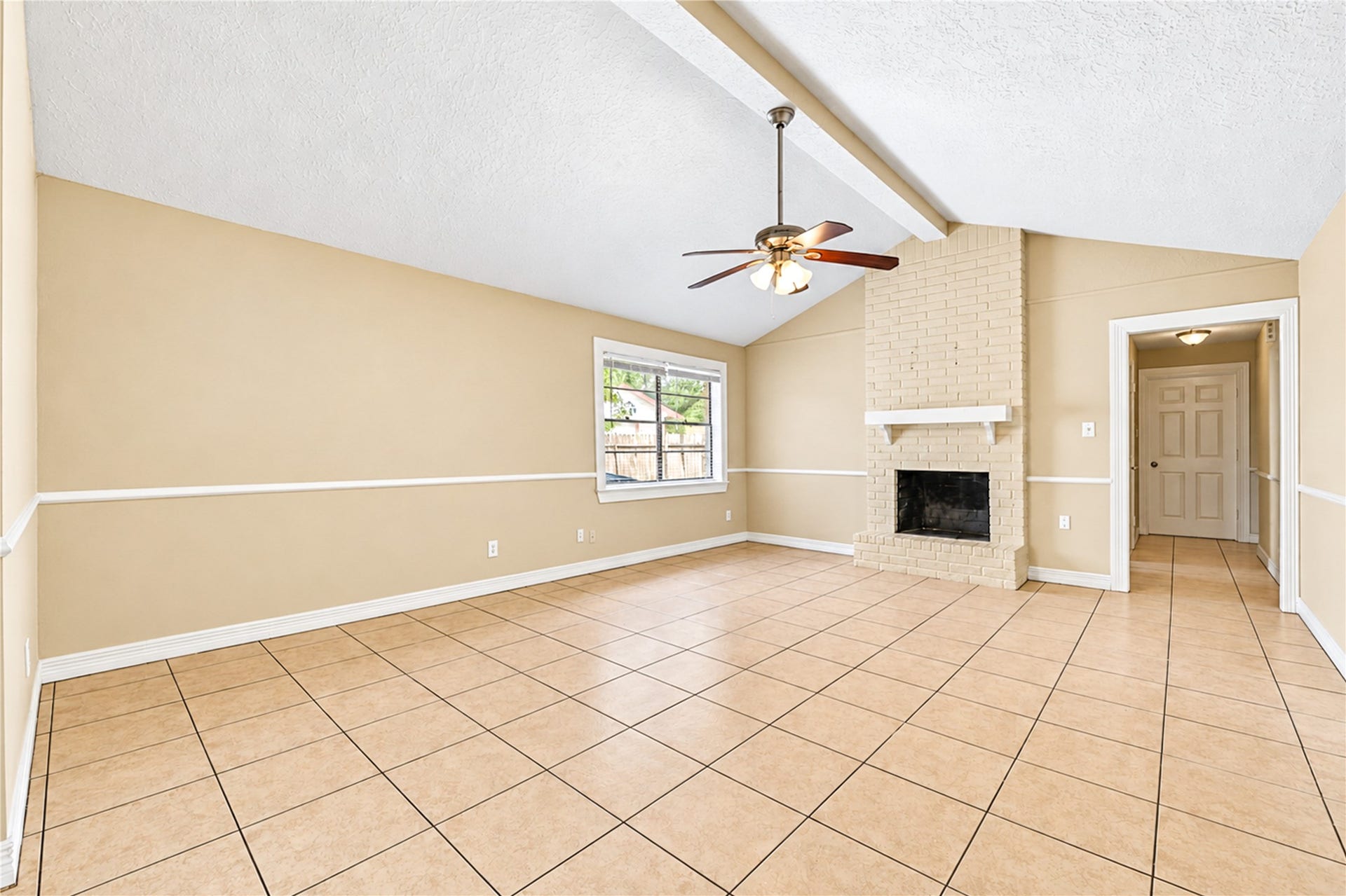 7406 Riptide Drive, Houston, TX 77072 7406 Riptide Drive, Houston, TX 77072
