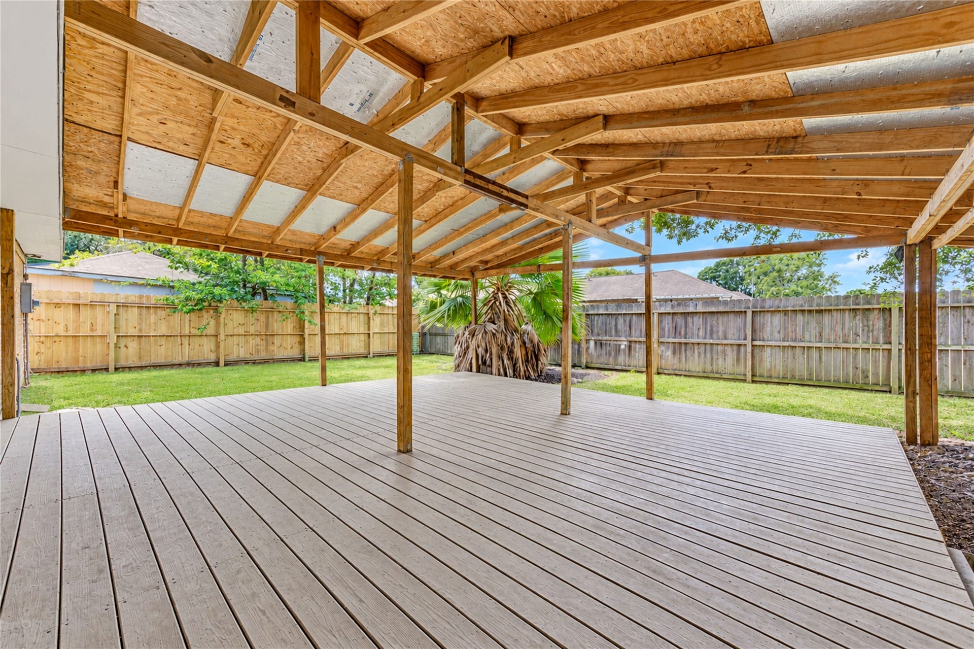 7406 Riptide Drive, Houston, TX 77072 7406 Riptide Drive, Houston, TX 77072
