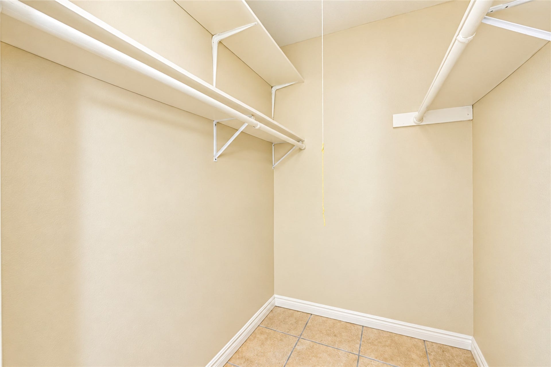 7406 Riptide Drive, Houston, TX 77072 7406 Riptide Drive, Houston, TX 77072