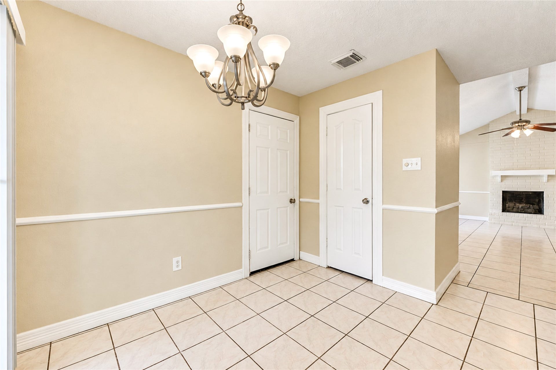 7406 Riptide Drive, Houston, TX 77072 7406 Riptide Drive, Houston, TX 77072