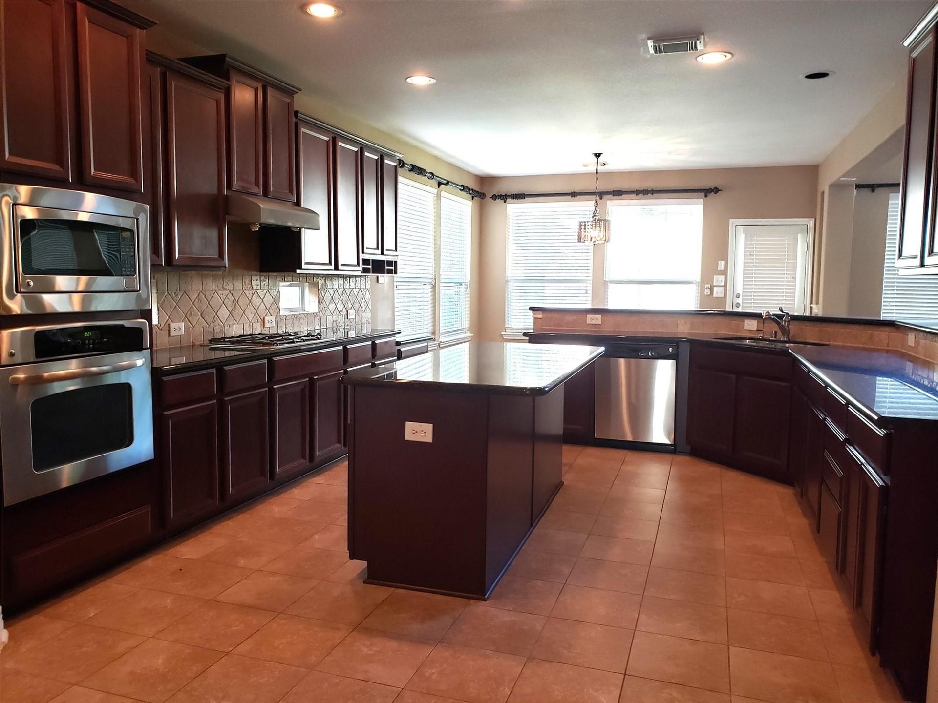 3607 Cat Springs Lane, Missouri City, TX 77459 3607 Cat Springs Lane, Missouri City, TX 77459
