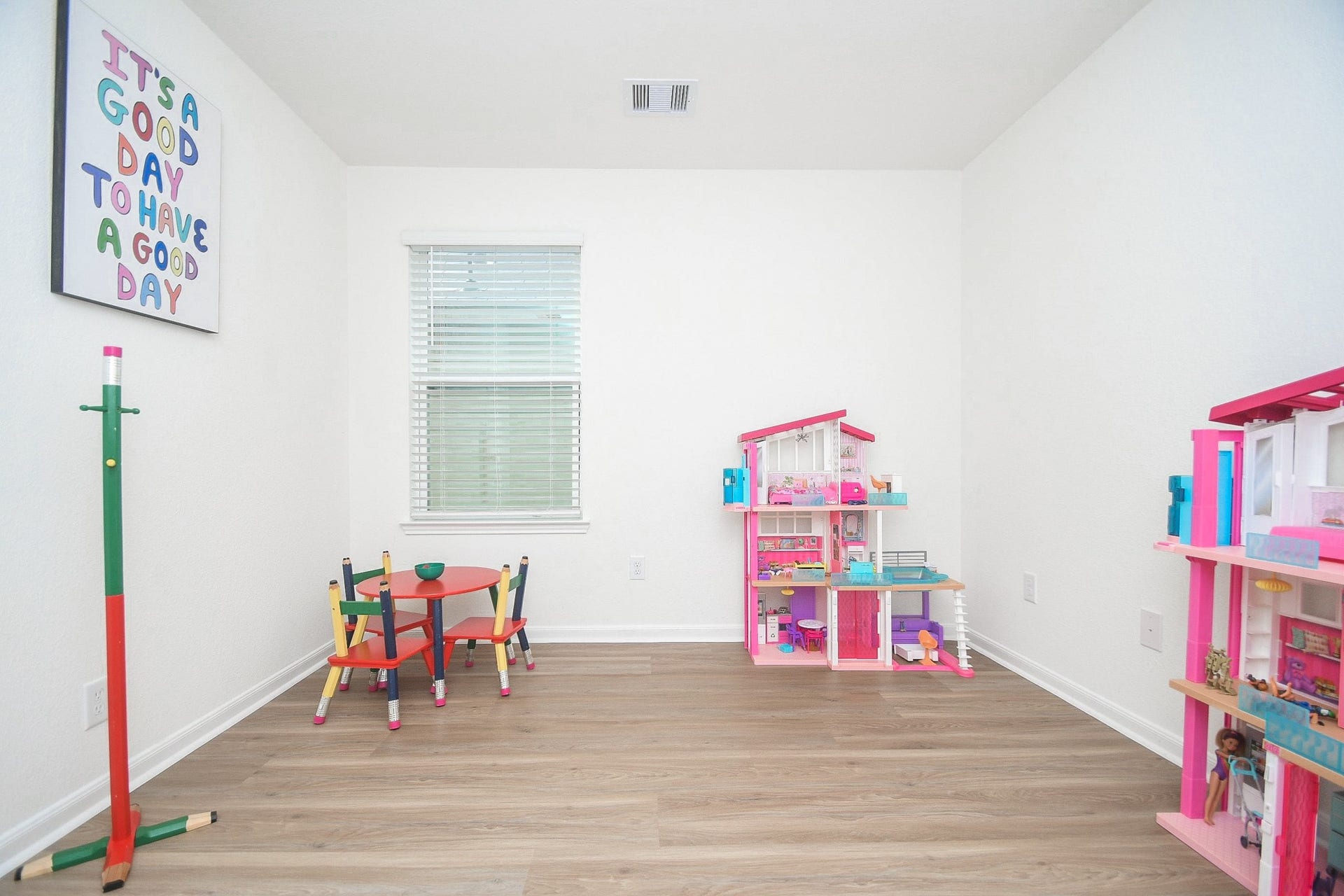 22523 Strathmore Drive, Richmond, TX 77469 Third bedroom being used as an ideal playroom.