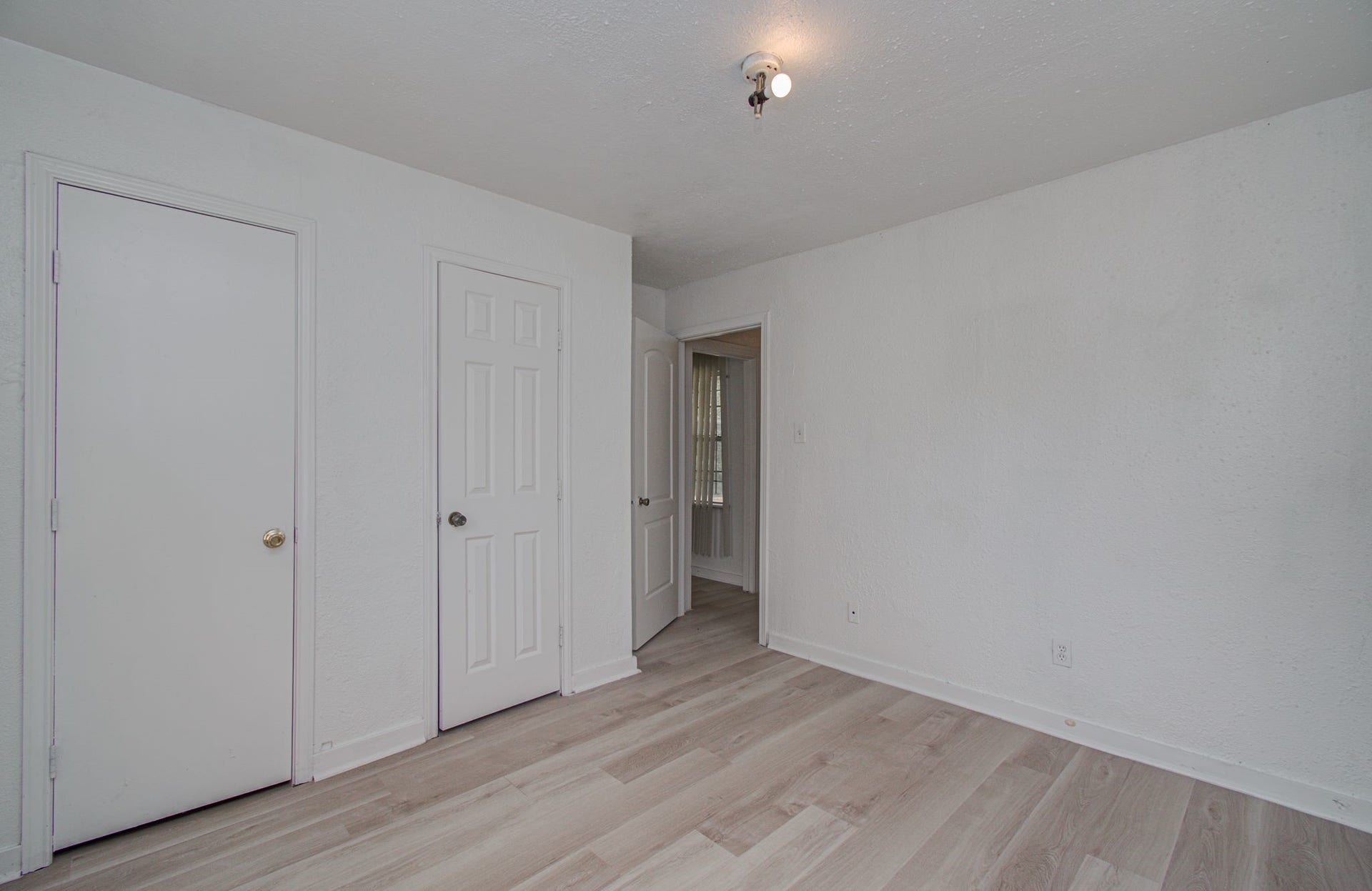 7622 Delavan Drive, Houston, TX 77028