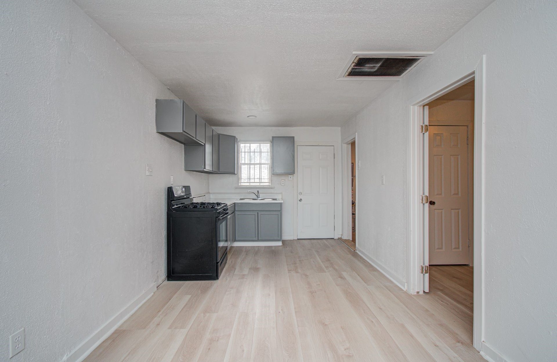 7622 Delavan Drive, Houston, TX 77028