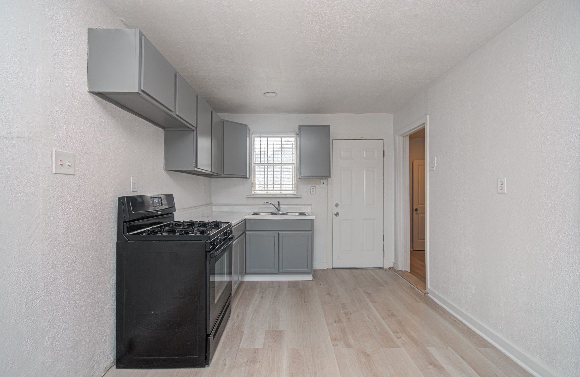 7622 Delavan Drive, Houston, TX 77028