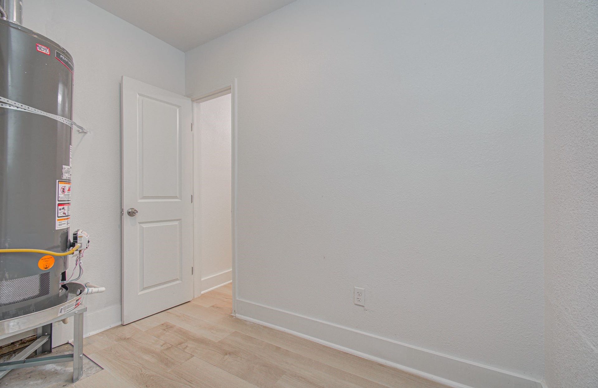 7622 Delavan Drive, Houston, TX 77028