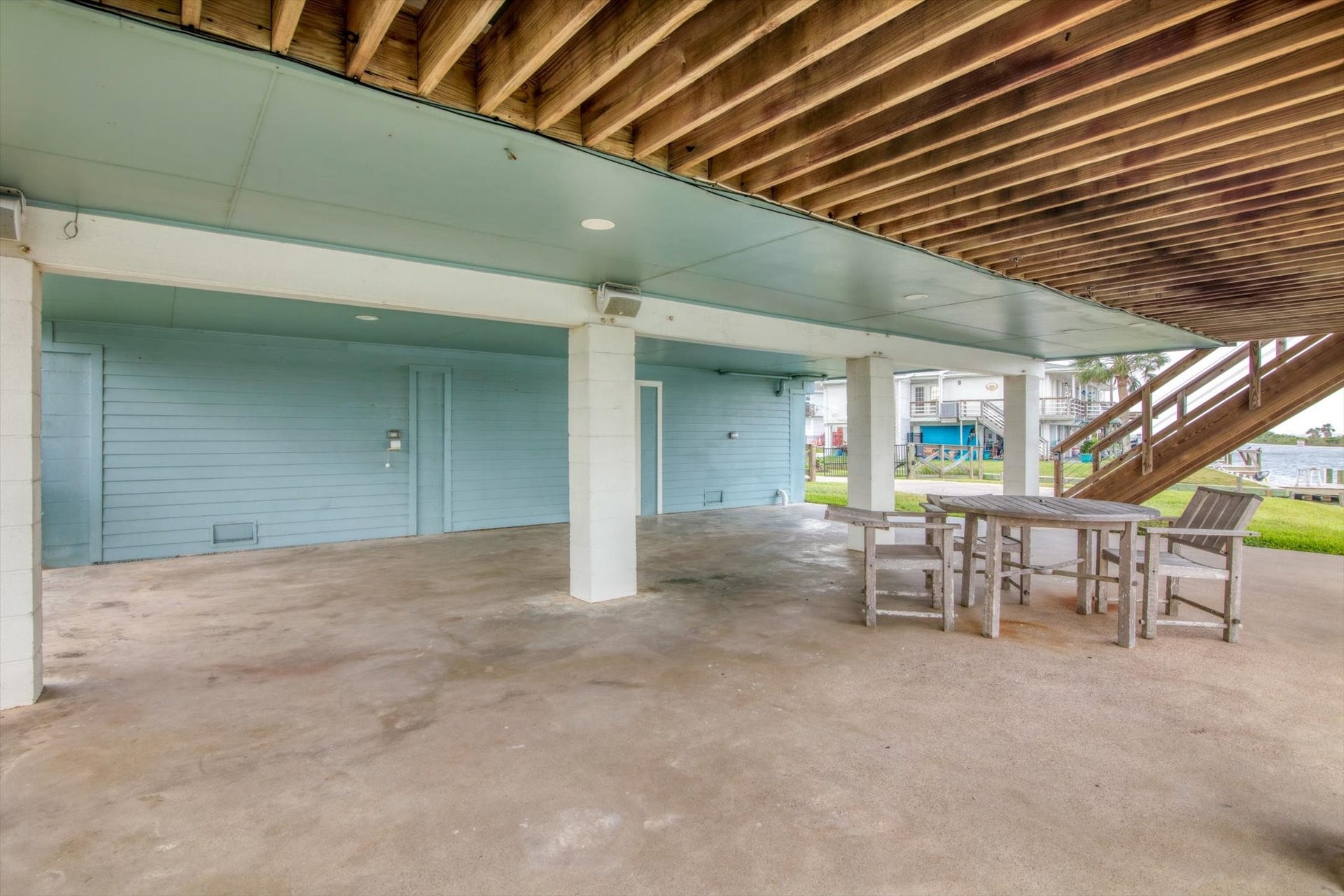 354 Ling Street, Bayou Vista, TX 77563 354 Ling Street, Bayou Vista, TX 77563