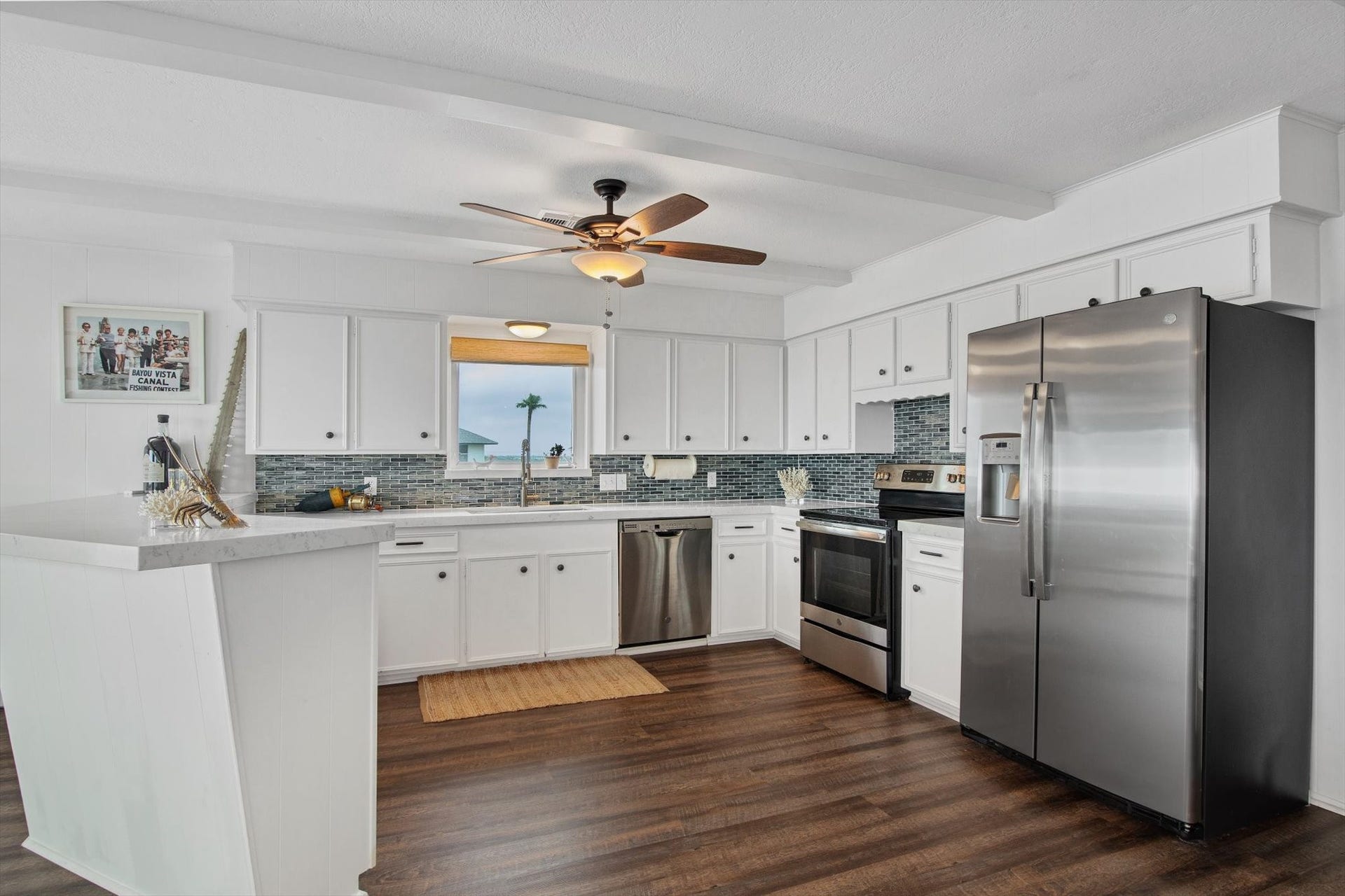 354 Ling Street, Bayou Vista, TX 77563 354 Ling Street, Bayou Vista, TX 77563